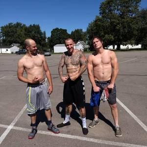 Meet your Posher, Logan